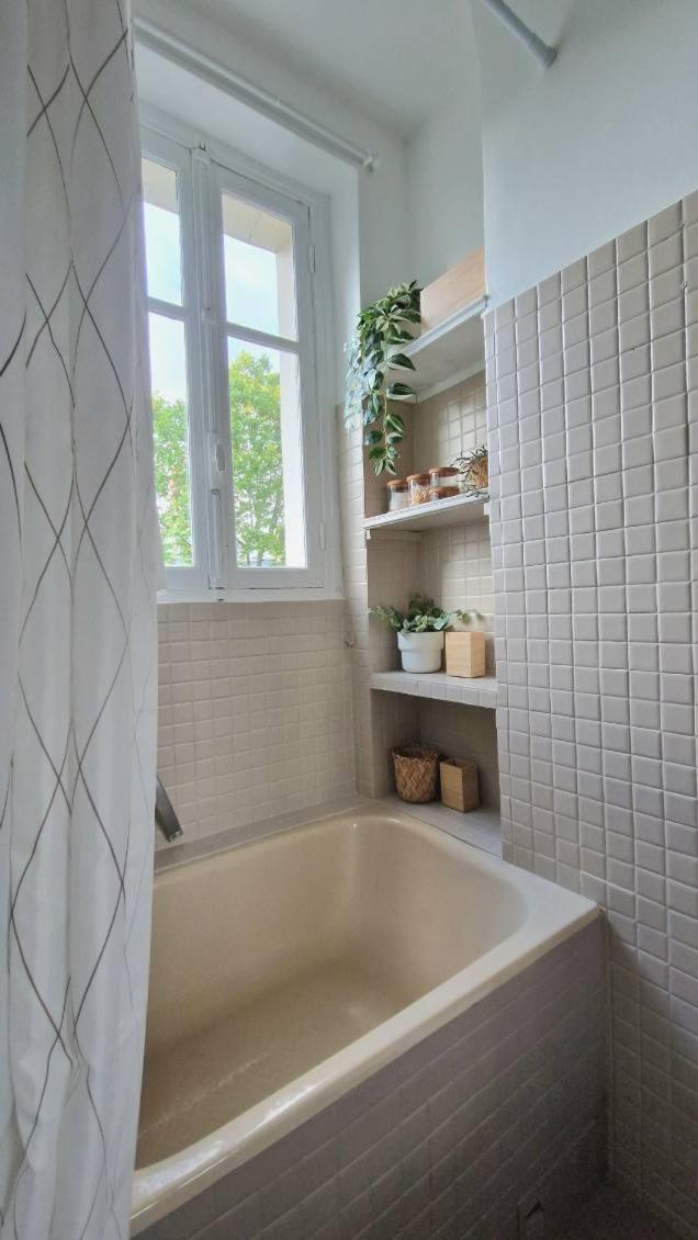 Beautiful, Cosy Apartment For 1 To 6 People, Located Near Olympic Park パリ エクステリア 写真
